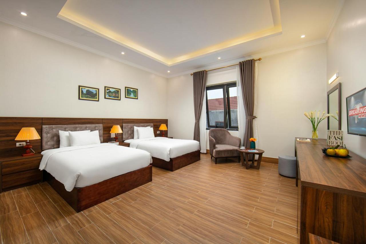 Nam Hoa Hotel Нин Бин Екстериор снимка