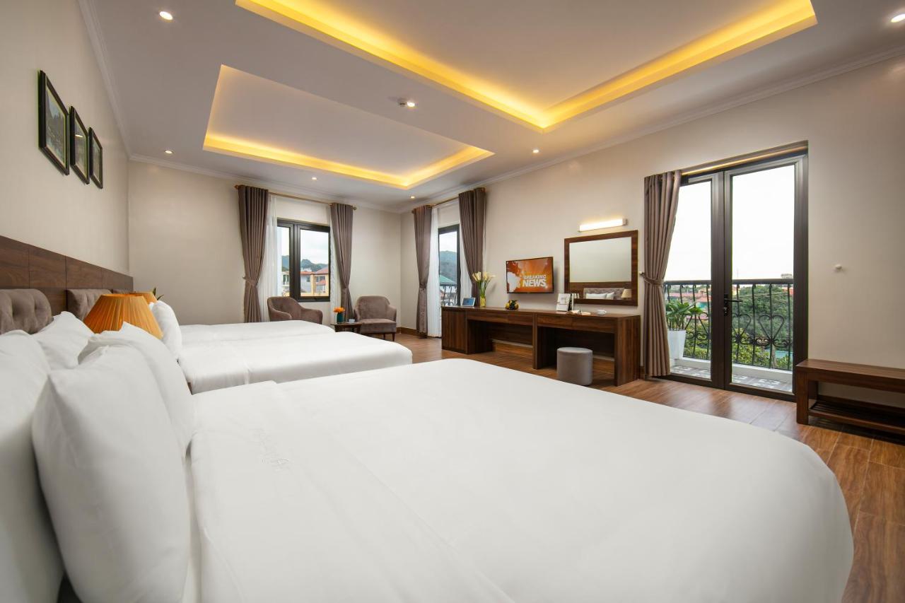 Nam Hoa Hotel Нин Бин Екстериор снимка